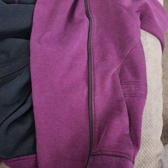 Nike hooded jacket - Picture 3 of 11